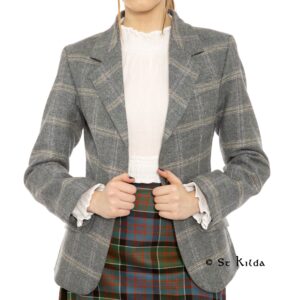 Ladies Tweed Blazer UK: The Timeless Fashion Essential for Style and Sophistication
