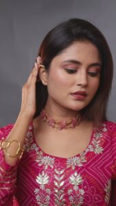 How to Wear a Pink Stone Choker: 6 Outfit Ideas That Actually Work
