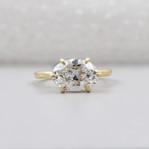 What Makes a 10 Carat Diamond Ring a Remarkable Jewelry Choice