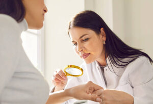 Dermatologist Abu Dhabi with Comprehensive Skin Plans