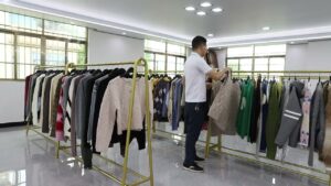 A Complete Guide to Choosing a Reliable China Knitwear Manufacturer 1 A Complete Guide to Choosing a Reliable China Knitwear Manufacturer