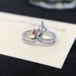 What Inspires the Rise of Dual-Tone Jewelry Aesthetics 3 What Inspires the Rise of Dual-Tone Jewelry Aesthetics