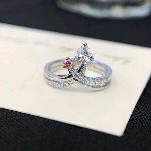 What Inspires the Rise of Dual-Tone Jewelry Aesthetics 1 What Inspires the Rise of Dual-Tone Jewelry Aesthetics