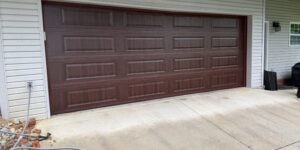 Is It Time to Replace Your Old Garage Door in Andersonville?