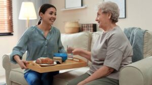 Top Benefits Of Choosing A Professional Senior Home Care Service 1 Top Benefits Of Choosing A Professional Senior Home Care Service