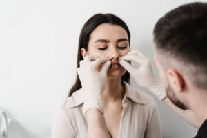 Bullhorn Lip Lift in Dubai That Delivers Natural Results