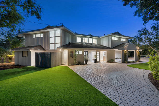 Expert Home Staging Service Advice Today 112 istockphoto 2155877132 612x612 1 1