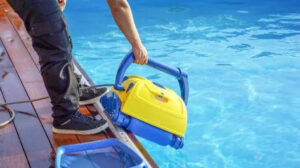 What Good Pool Service Looks Like and How It Protects Your Pool? 1 What Good Pool Service Looks Like and How It Protects Your Pool?