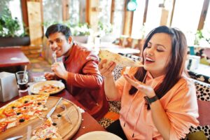 Food Delivery Guide: How to Get Fresh Pizza and Fast Food at Home 1 Food Delivery Guide: How to Get Fresh Pizza and Fast Food at Home