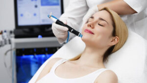 Hydrafacial Vs Chemical Peels: Choosing The Right Option For Your Skin