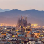 Private Tours in Barcelona: Explore the City with Luxury Taxi Experiences 3 Private Tours in Barcelona: Explore the City with Luxury Taxi Experiences