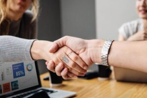 B2B Guide to Market Intelligence Trends in B2B Marketing 2026