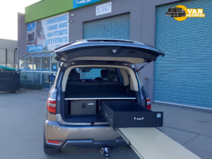 What Every Driver Should Know About Towing with a Tow Bar 1 What Every Driver Should Know About Towing with a Tow Bar