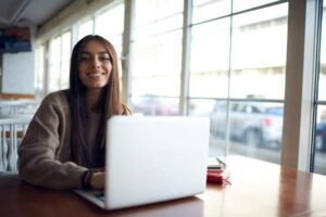 What Makes a University Assignment Worthy of a Distinction?