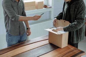 How Retail Brands Resolve Partial Shipment Challenges Through Better Customer Support 1 How Retail Brands Resolve Partial Shipment Challenges Through Better Customer Support