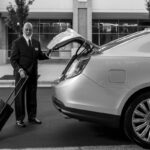 Why Choose an International Airport Shuttle for Easy Travel? 3 Why Choose an International Airport Shuttle for Easy Travel?