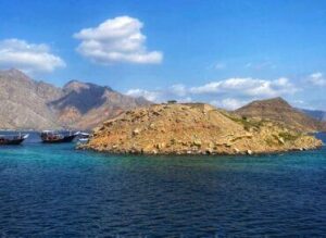 Musandam Dhow Cruise: What to Expect on Oman's Most Iconic Boat Trip 1 Musandam Dhow Cruise: What to Expect on Oman’s Most Iconic Boat Trip