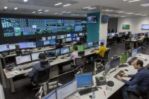 Modernizing Mobile Network Operations Through Structured Support 1 Modernizing Mobile Network Operations Through Structured Support