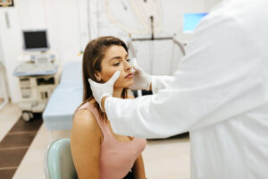 Can Rhinoplasty Address Both Cosmetic and Functional Concerns? 1 Can Rhinoplasty Address Both Cosmetic and Functional Concerns?