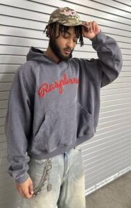 Raspberry Hills Hoodies: A Modern Essential for Stylish Everyday Looks