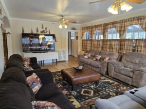 Large Group Vacation Rental in the Adirondacks: Your Perfect Group Getaway