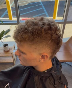 How the Right Haircut Can Transform Your Look and Confidence 1 How the Right Haircut Can Transform Your Look and Confidence