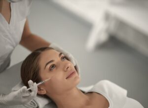 Why Does Juvederm Filler Price Differ Between Clinics? 1 Why Does Juvederm Filler Price Differ Between Clinics?
