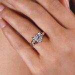 How to Choose the Right Band for a Heart-Shaped Engagement Ring: A Guide to a Lab Grown Heart Shaped Diamond Ring