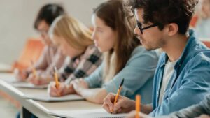 BST Competitive Law Offers Focused CLAT Preparation Mock Tests, Study Material, and Doubt Support