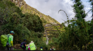 Why Choose the Classic Inca Trail Hike Experience? 1 Why Choose the Classic Inca Trail Hike Experience?