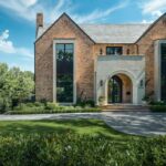 Custom Swimming Pool Construction Your Complete Guide to Backyard Paradise