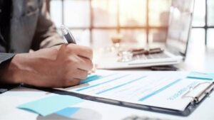How Effective Physician Billing Can Improve Your Practice’s Cash Flow 1 How Effective Physician Billing Can Improve Your Practice’s Cash Flow