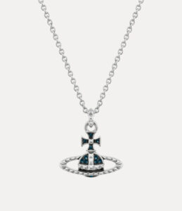 Vivienne Westwood Necklaces UK: Styles, Symbols and Fashion 1 Vivienne Westwood Necklaces UK: Styles, Symbols and Fashion