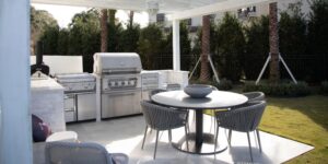 How Outdoor Kitchens in Jacksonville, FL, Can Make Backyard Spaces More Useful 1 How Outdoor Kitchens in Jacksonville, FL, Can Make Backyard Spaces More Useful