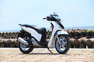 Scooty on Rent in Mathura & Activa on Rent in Mathura – Dau Rental 1 Scooty on Rent in Mathura & Activa on Rent in Mathura – Dau Rental