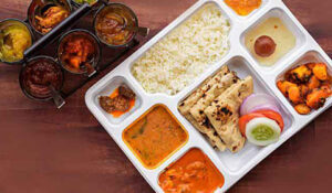 How Can I Choose a Reliable Indian Tiffin Service in Etobicoke? 1 How Can I Choose a Reliable Indian Tiffin Service in Etobicoke?