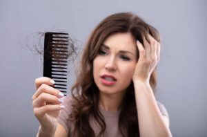 Losing Hair? Here's How Delhi Patients Are Getting Their Confidence Back 1 Losing Hair? Here’s How Delhi Patients Are Getting Their Confidence Back