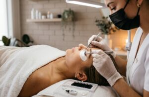 What Are the Best Eyelash Extensions Chermside Options 1 What Are the Best Eyelash Extensions Chermside Options