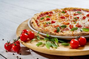 Famous Pizza Places in Iowa: A Guide to Iowa City Pizza 1 Famous Pizza Places in Iowa: A Guide to Iowa City Pizza