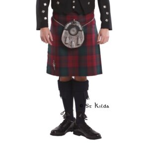 Why Choose a Handmade Tartan Kilt for Authentic Highlandwear? 1 Why Choose a Handmade Tartan Kilt for Authentic Highlandwear?