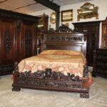 Traditional vs. Modern Premium Wooden Furniture in Kochi 2 Traditional vs. Modern Premium Wooden Furniture in Kochi