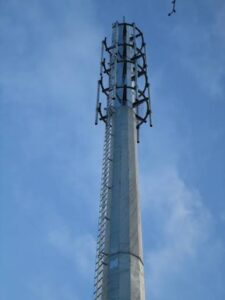 Monopole Poles for Power Transmission: Uses and Design Guide