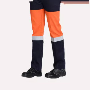 How Rain Protection Clothing Performs in Hot and Humid Conditions 1 How Rain Protection Clothing Performs in Hot and Humid Conditions