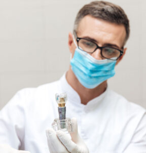 All-on-4 vs. Traditional Dentures: What Actually Changes? 1 All-on-4 vs. Traditional Dentures: What Actually Changes?