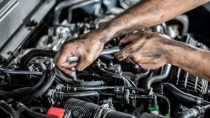 How Can Naples Mechanics Improve Your Car’s Performance and Safety?