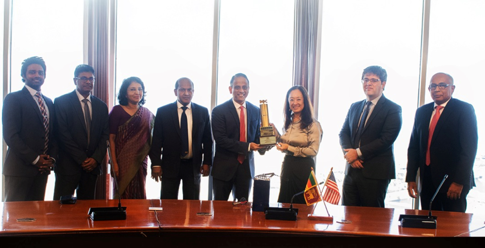 BOC Articles - U.S. Ambassador Julie Chung Visits Bank of Ceylon
