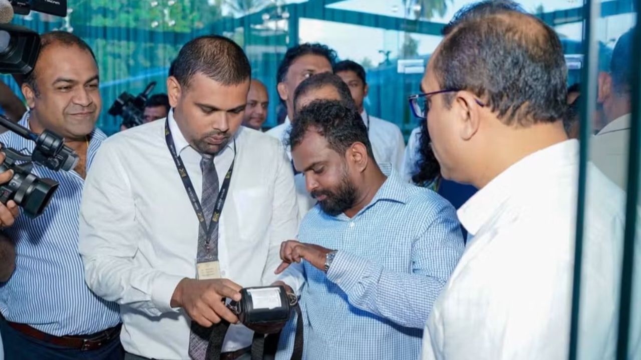 BOC - Bank of Ceylon Joins in National Transport Digitalisation Initiative at Makumbura