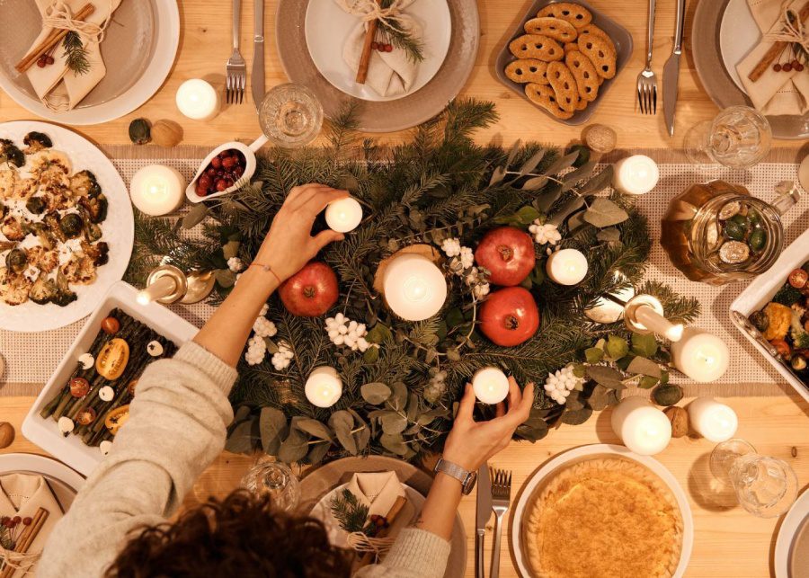 christmas-family-traditions-festive-feast