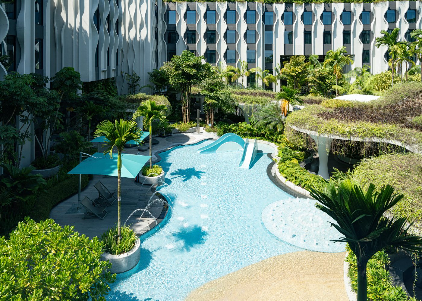 Village-Hotel-Sentosa-Childrens-Play-Pool