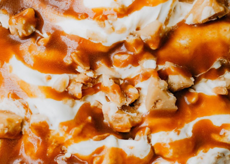 healthy-fruit-desserts-caramel-nice-cream
